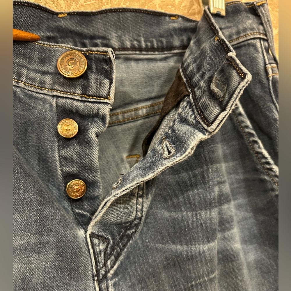 TRUE RELIGION - Men's Blue Jeans, Button Fly, Size 29